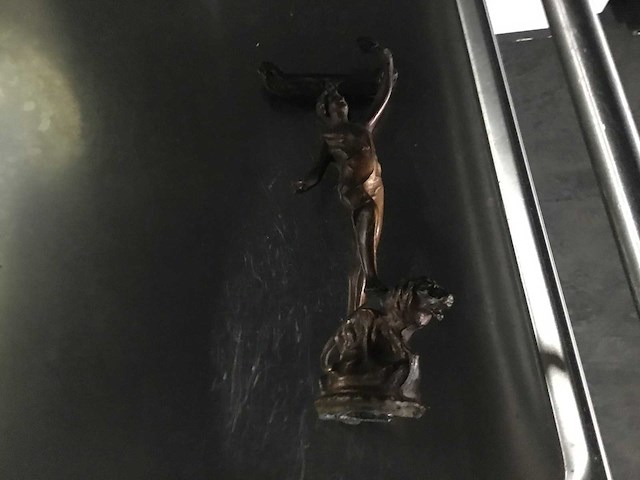 Antieke tap - afbeelding 7 van  8