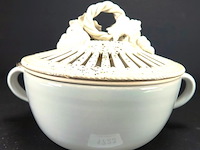 Antieke terrinne met inwendige lekschaal - afbeelding 2 van  5