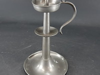 Antieke tinnen kandelaar - afbeelding 1 van  5