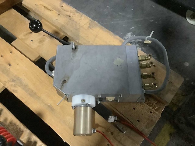 Antieke trein onderdelen - afbeelding 2 van  5