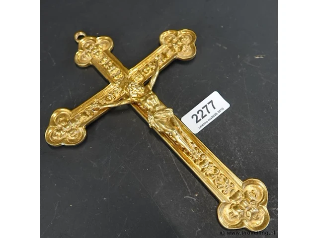 Antieke verguld bronzen crucifix in neogotische stijl; - afbeelding 2 van  5