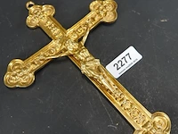 Antieke verguld bronzen crucifix in neogotische stijl; - afbeelding 2 van  5