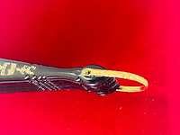 Antieke waaier - black flowers - bakeliet handvat - mint conditie - afbeelding 4 van  5