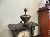 Antieke wandklokken - afbeelding 16 van  16