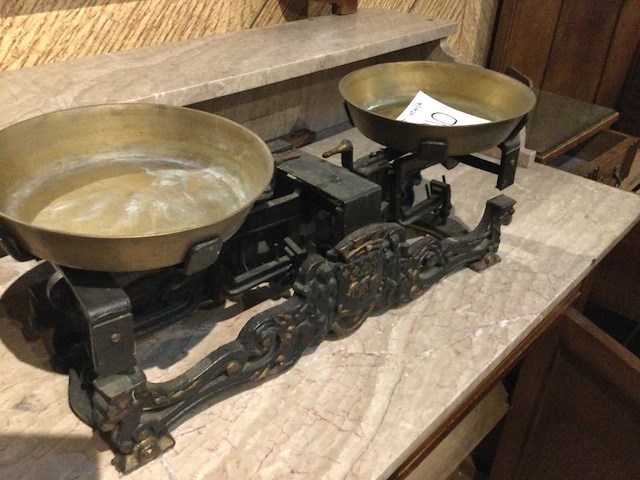 Antieke weegschaal - afbeelding 2 van  3