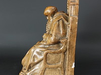 Antieke wijze in gips als boekensteun - afbeelding 3 van  5