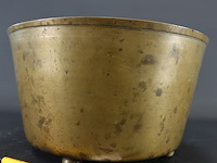 Antieke zware bronzen bak - afbeelding 3 van  5