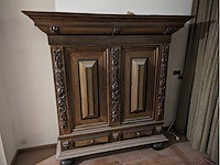 Antique linen cupboard - afbeelding 5 van  8