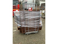 Antique linen cupboard - afbeelding 8 van  8