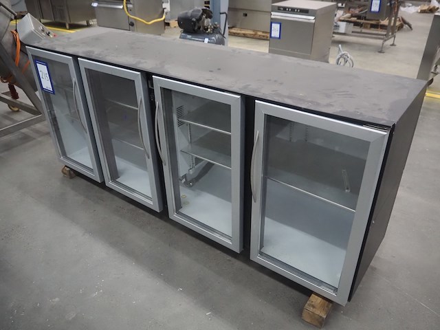 Antoine - afbeelding 1 van  10