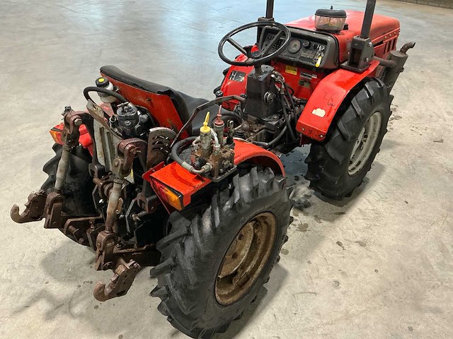 Antonio carraro supertigre 4wd landbouwtractor - afbeelding 17 van  19