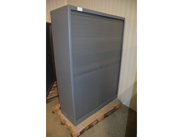 Antraciet kleurige archiefkast 2 roldeuren met leggers afm. 120x45x165 - afbeelding 1 van  5