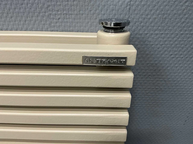 An.trax - designradiator 80 cm - afbeelding 8 van  8