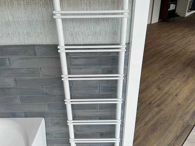 Antraxit - designradiator 40 x 165 cm - afbeelding 6 van  8