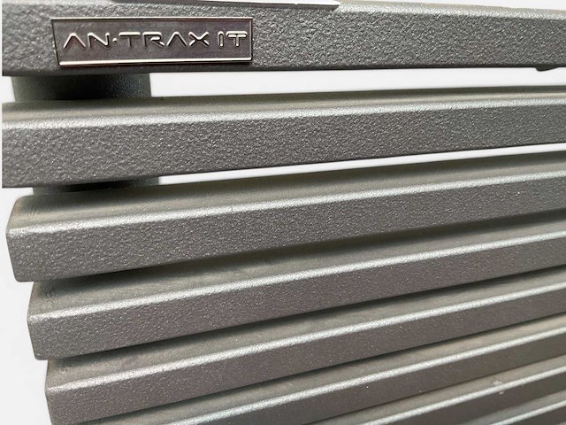 Antraxit designradiator 60x116cm - afbeelding 1 van  3