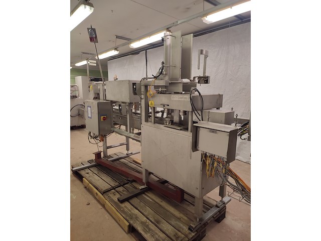 Antti lindfors oy - afbeelding 1 van  25