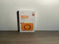 Anymode lion cover a8 yellow telefoonhoesje (75x)