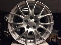 Anzio vision aluminium velgenset - 5x105 7.5j et35 - afbeelding 1 van  1