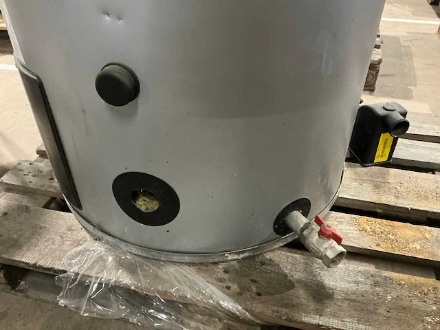 Ao smith cyclone 3 bfc 60 n boiler - afbeelding 8 van  10