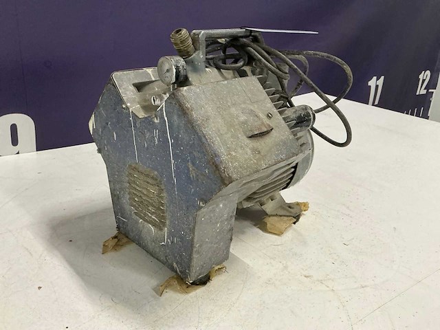 Aoa v-meko300 luchtcompressor - afbeelding 7 van  7