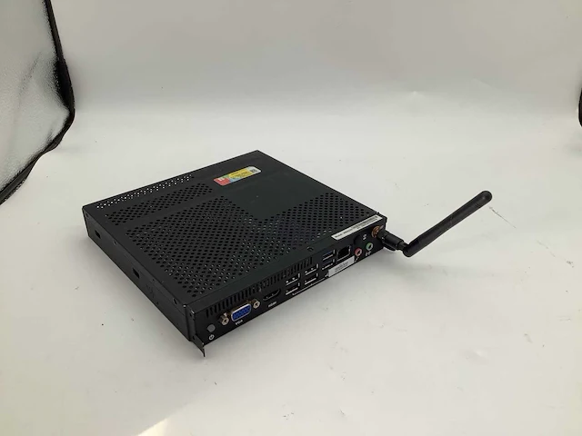 Aopen wb5230 mini desktop met wifi desktop - afbeelding 1 van  5