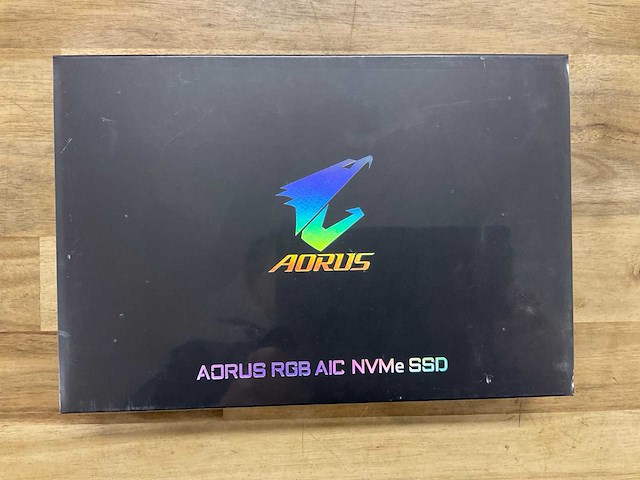 Aorus rgb aic nvme ssd 1tb - afbeelding 1 van  3