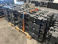 Aoto m8e hanging bracket quattro (28x) - afbeelding 3 van  5