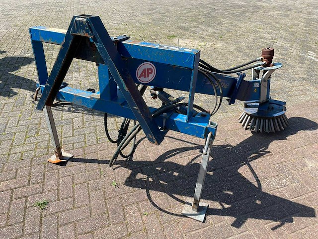 Ap speedy vb38 werktuig arm met onkruidborstel - afbeelding 2 van  5