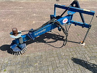 Ap speedy vb38 werktuig arm met onkruidborstel - afbeelding 1 van  5