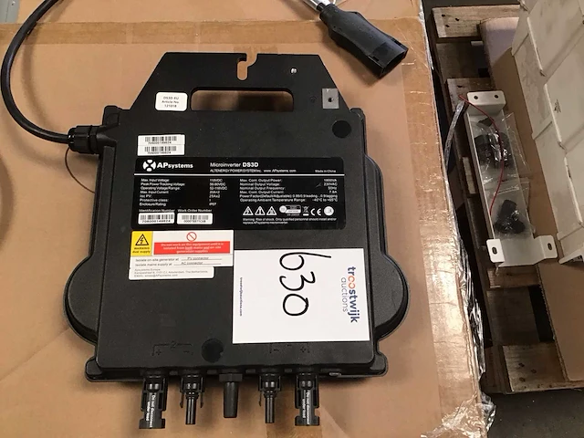Ap systems ds3d micro omvormer - afbeelding 1 van  2