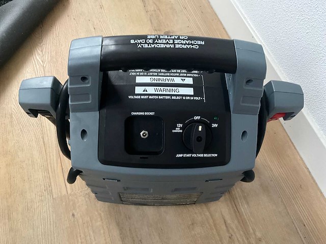 A.p.a. 12/24v 1500/900 ampère starthulp / startbooster - afbeelding 12 van  15