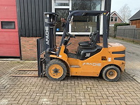 Apache 30 vorkheftruck - afbeelding 1 van  16