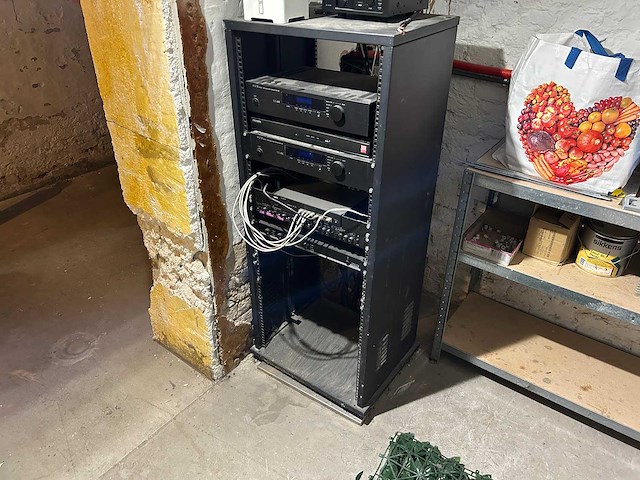 Apart / audac - patch kast met versterkers - afbeelding 1 van  5