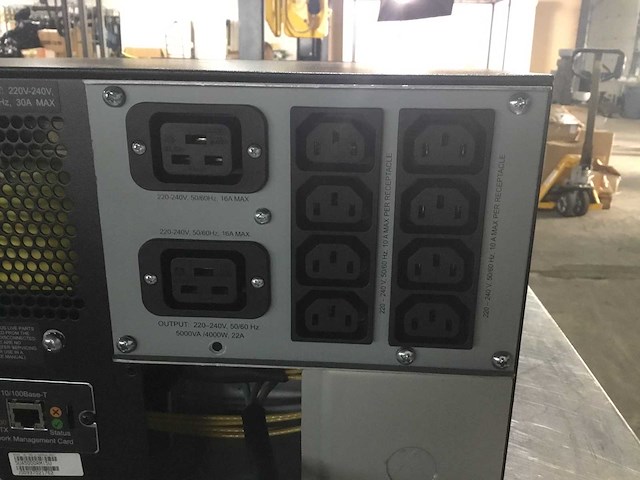Apc - noodstroom voeding - smart-ups 5000 - afbeelding 6 van  7