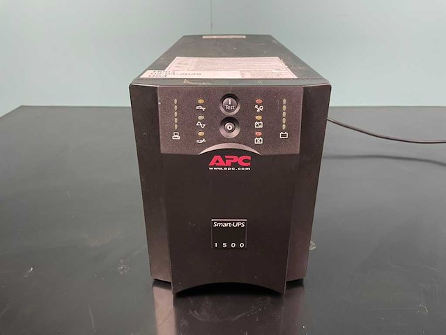 Apc - smart-ups 1500 - ups-systeem - afbeelding 2 van  4