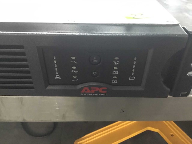 Apc - smart-ups 3000 - noodstroom voeding - afbeelding 2 van  6
