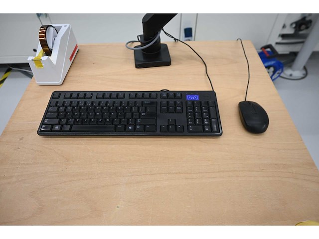 Apc 3249at-11 steel 24” full hd lcd panel pc - afbeelding 6 van  7