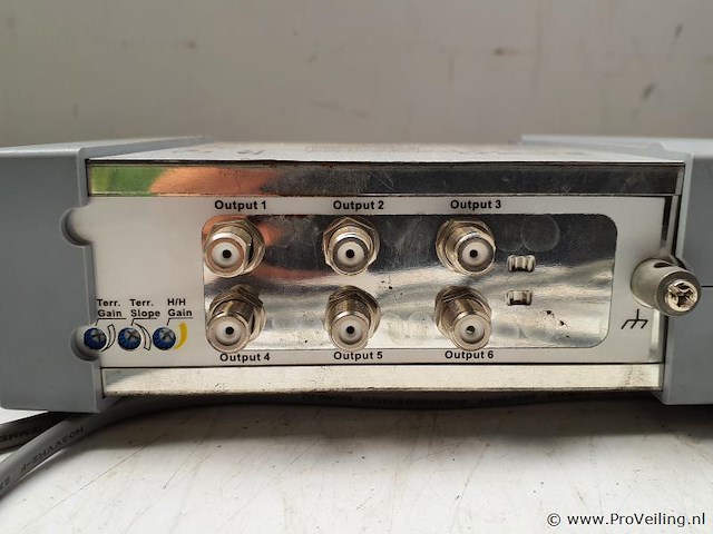 Apc back-ups es ononderbroken stroomvoorziening (ups) be400 - afbeelding 5 van  6