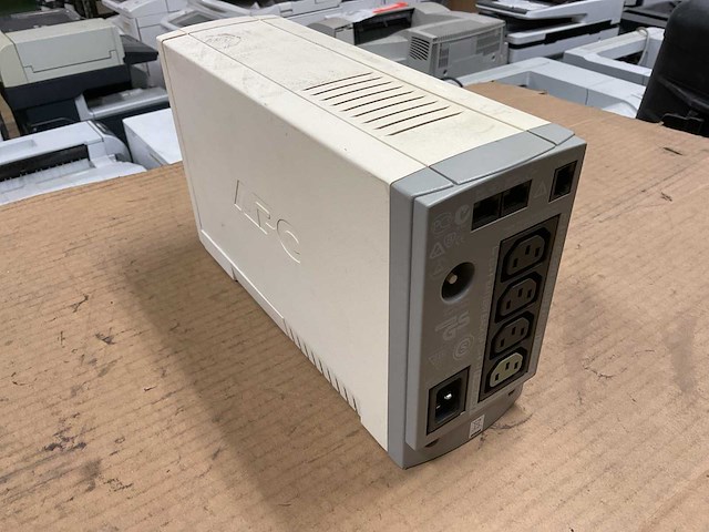 Apc bk350ei back-ups - afbeelding 4 van  6