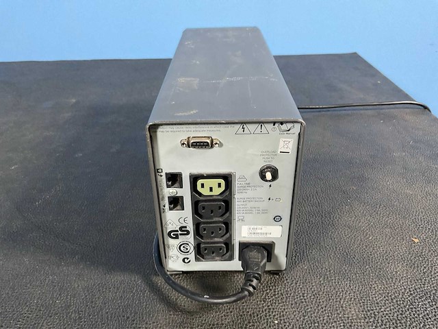 Apc sc620i ups (uninterruptable power supply) - afbeelding 4 van  5