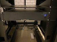Apc serverkast met switches (3x) - afbeelding 4 van  7
