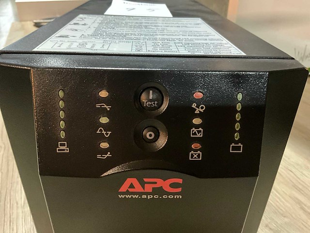 Apc smart-ups 1000 ups-systeem - afbeelding 4 van  4