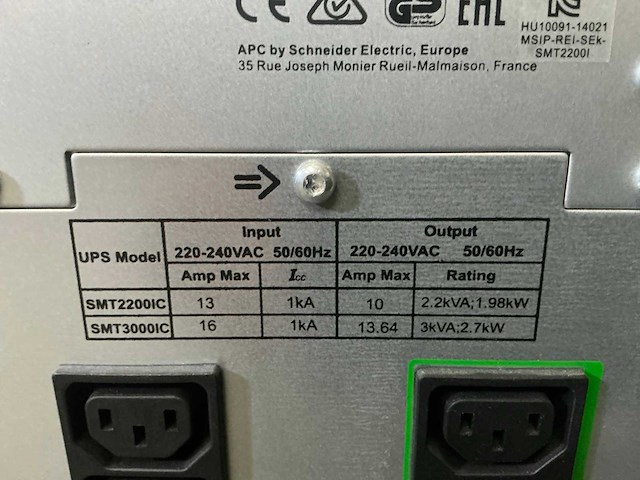 Apc smart-ups 2200 noodstroomvoeding - afbeelding 5 van  6