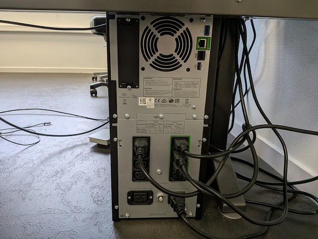 Apc smart-ups 3000va tower smt3000ic - afbeelding 7 van  7