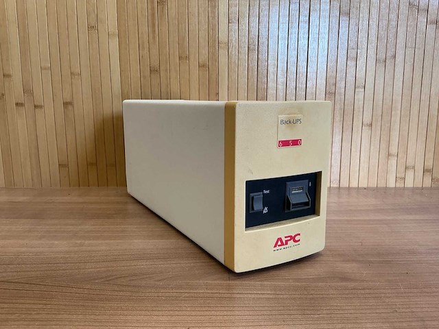 Apc | smart-ups 650 | noodstroomvoeding - afbeelding 1 van  5