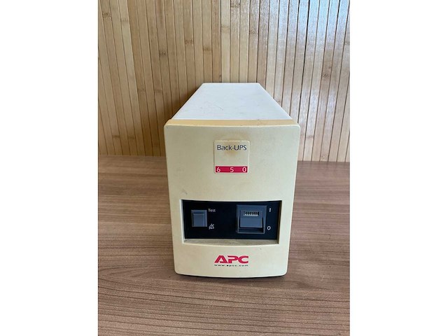 Apc | smart-ups 650 | noodstroomvoeding - afbeelding 2 van  5