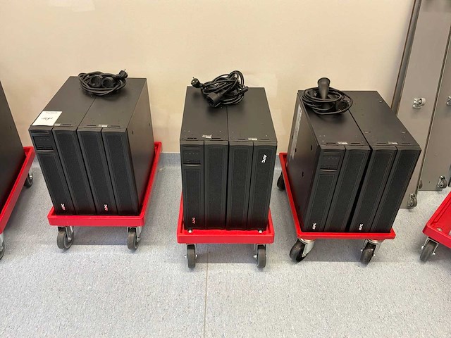 Apc smx2200hv ups (3x) - afbeelding 2 van  6