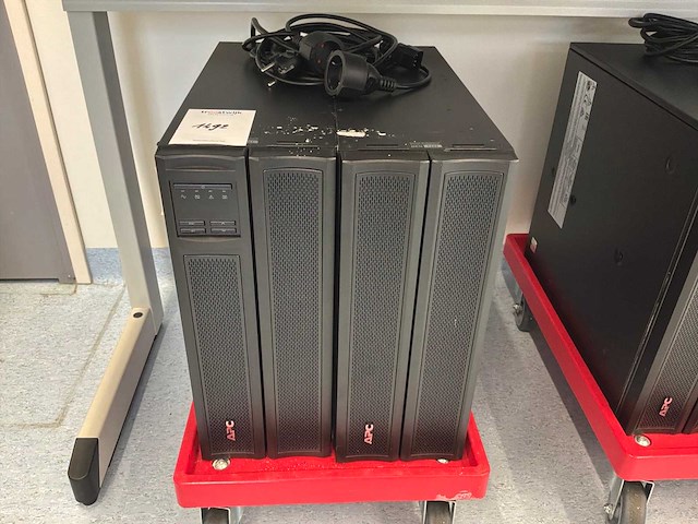 Apc smx2200hv ups (3x) - afbeelding 2 van  6