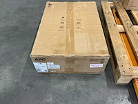Apc srt2200uxi-ncli - afbeelding 2 van  4