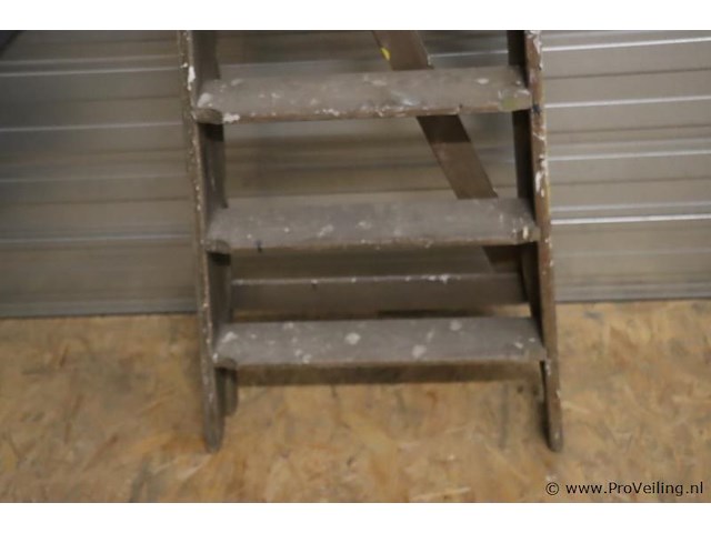 Apeldoornse ladderfabriek houten schilderstrap - afbeelding 2 van  8
